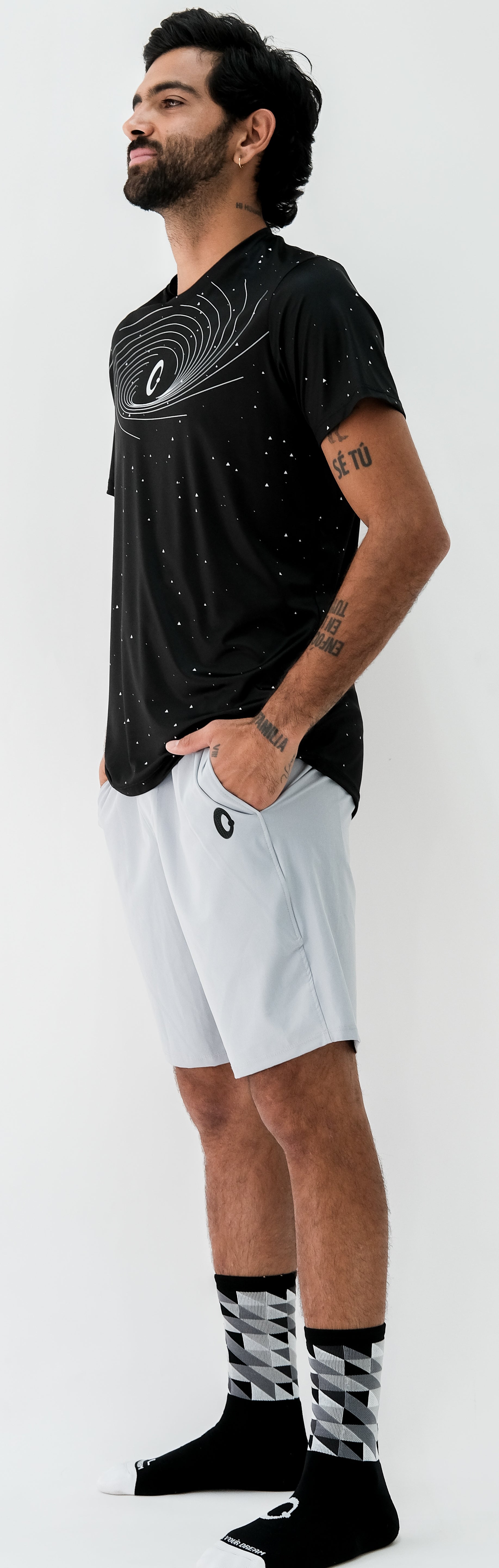 Hoyo Negro Classic Men's T-shirt