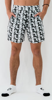 Men's fitness short recycled triangles