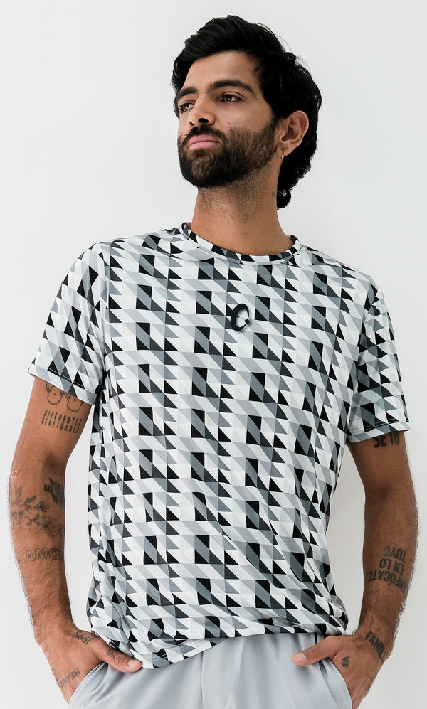 Men's Classic Triangles T-shirt